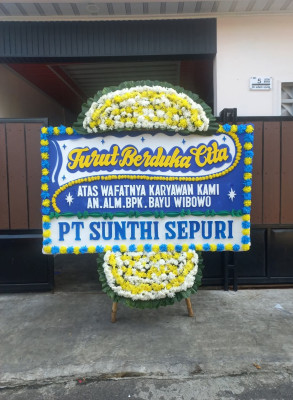 Papan Bunga Duka di Aia Dingin
